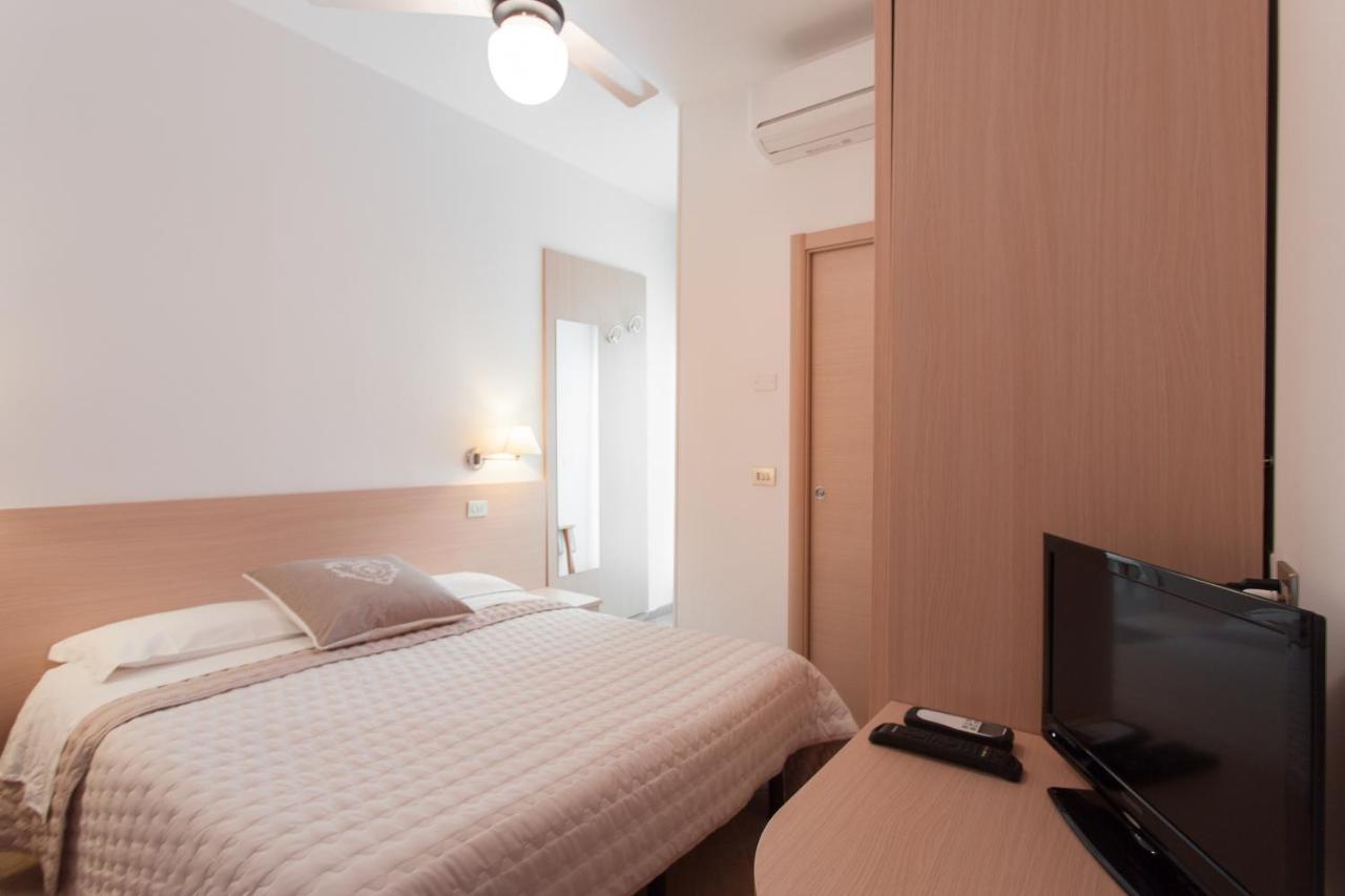 Appartamenti Airone Cervia - Centro Mare E Tranquillita Exterior foto